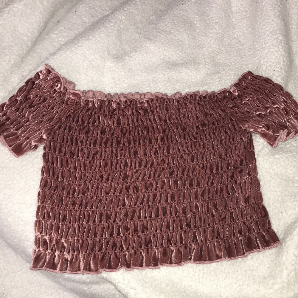 Pinky crop top